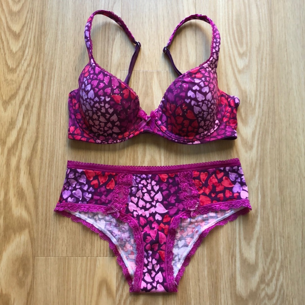 VS Body By Victoria Demi Bra & Panty Set, 32B / XS